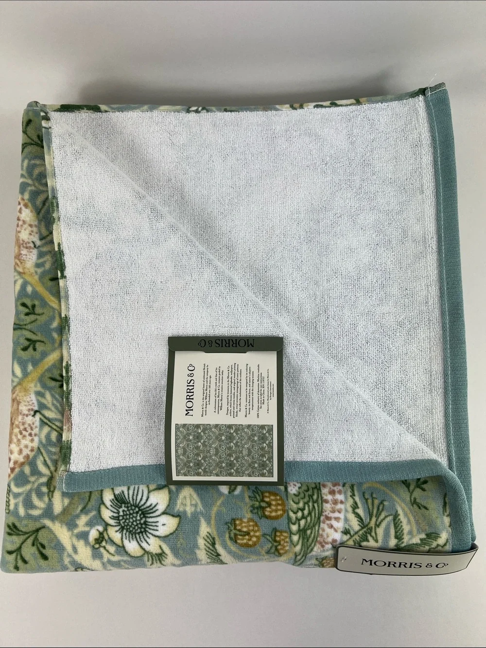 William Morris Co Bath Towels Strawberry Thief Green Velour 2 Pc Set NEW